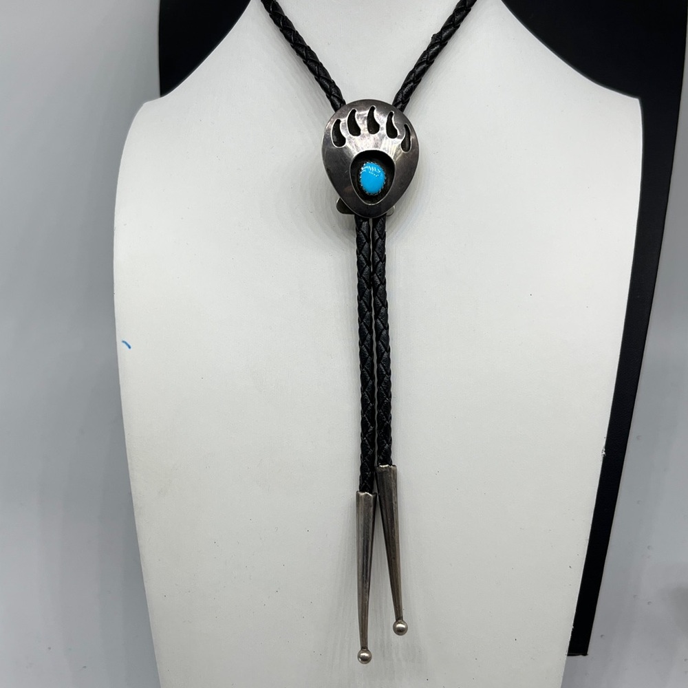 Sterling silver Turquoise Native American Bear Paw Bolo Tie - Picture 3 of 10